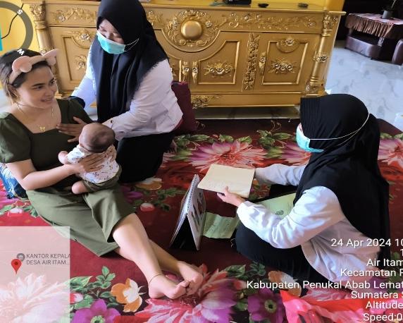 Kawal Generasi Sehat Sejak Bayi: "LLM FOR ASIEK" Padukan Pijat Laktasi dan Teknologi demi Suksesnya ASI Eksklusif